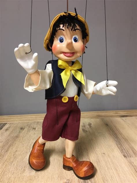 Pinocchio에 있는 핀