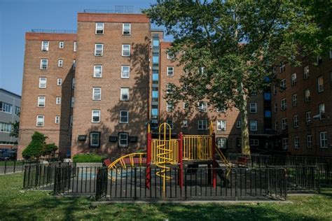 City Failed To Remove Lead Poisoned Kids From Toxic Nycha Apartments