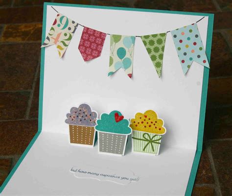 Diy Pop Up Birthday Card W Cupcakes Cool Birthday Cards Birthday Card