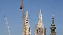 Croatia Takes Down Cathedral Spire Damaged in Quake | Balkan Insight