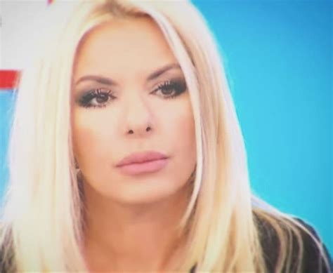 Η αννίτα πάνια, ωστόσο, είχε μια ωραία συνάντηση με τον μπάμπη στόκα και κοινοποίησε στιγμιότυπο στο instagram με τους δυο τους να χαμογελούν. Αννίτα Πάνια : Την αναζητά η ΕΛ.ΑΣ μετά από ένταλμα ...