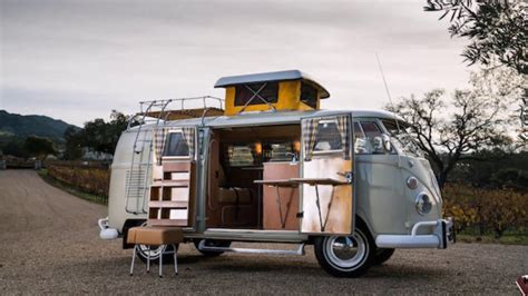 Now it's time to hit the road! Classic 1967 VW T2 camper - YouTube
