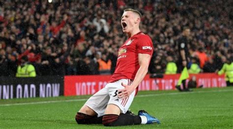 The red devils secure a premier league double over their fiercest rivals for the first time manchester city simply didn't do enough to break down a united, who had a game plan and stuck to it. McTominay on new contract: I'll keep giving everything to ...