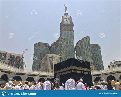 Just steps away from the holiest site in islam, makkah clock royal tower, a fairmont hotel is the iconic symbol of hospitality for people from around the globe who have gathered to worship, reflect and. MECCA, SAUDI ARABIA-CIRCA MAY 2019 :Abraj Al Bait Royal ...
