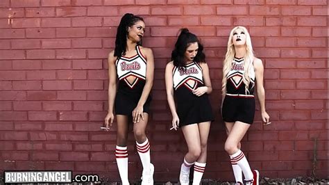 burningangel devilish cheerleaders offer pussies to photographer porngirls