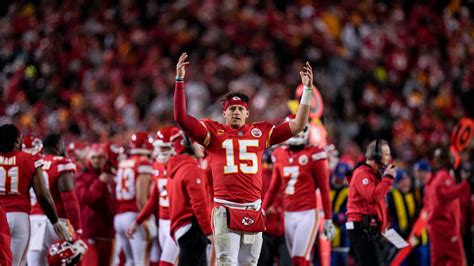 NFL playoffs odds: Point spreads, moneylines, over/unders for NFC, AFC