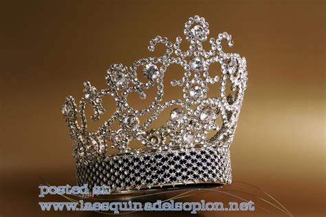 Leila Lopes Miss Universe 2011 Miss Venezuela Org Replica Crowns Are