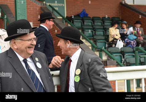 Men Wearing Bowler Hats Hi Res Stock Photography And Images Alamy