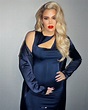 Pregnant Khloé Kardashian Shares 29-Week Baby Bump Photo | PEOPLE.com