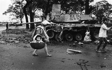 Nhìn Lại Cuộc Chiến Tranh Việt Nam 50 Năm Trước Qua ảnh