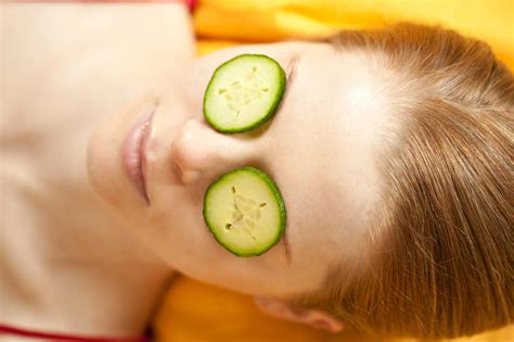 Ann Cutting Photography Woman With Cucumbers On Eyes