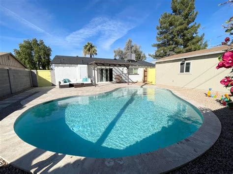 Vacation Home Heated 85° Pool Incl 4br 3ba Updated Home Scottsdale