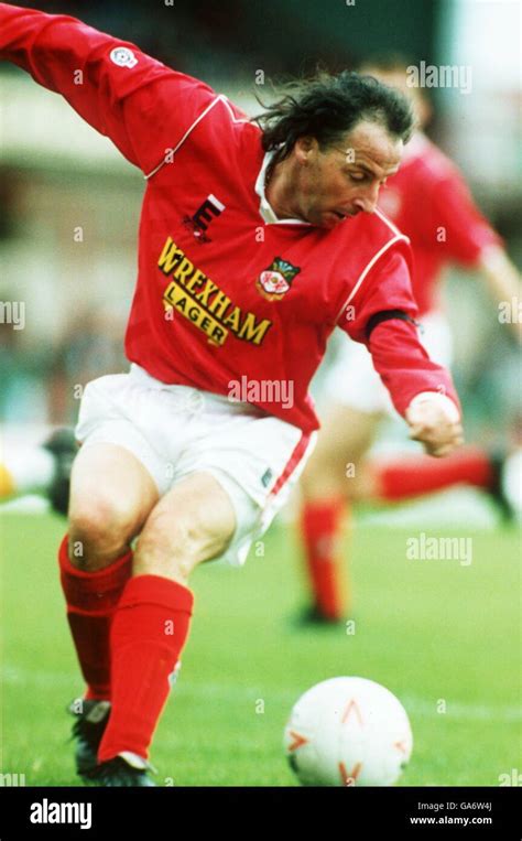 Mickey Thomas Football Hi Res Stock Photography And Images Alamy