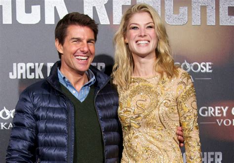 Jack Reacher Cast Dishes On Working With Tom Cruise Cbs News
