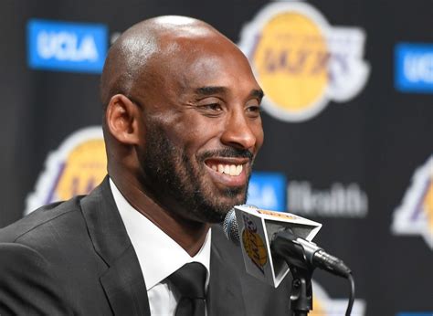 Report Kobe Bryant Statue Will Be 1st In Series Of Physical Tributes