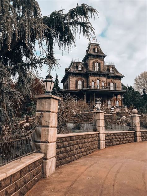 Everything You Ever Wanted To Know About Phantom Manor At Disneyland