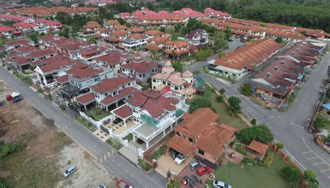 Together they have raised over 0 between their estimated 93 employees. BAHAGIA COURT Phase III - Temerloh, Pahang | Miracle Land ...