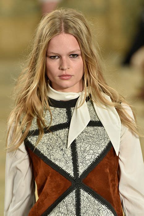 Meet Anna Ewers The Girl Who Beat Kendall And Gigi To Model Of Year