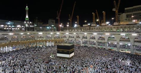 More Than 2 Million Muslims Gather In Mecca As Hajj Pilgrimage Begins