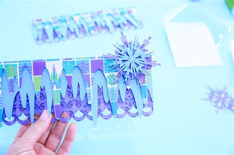 Learn How To Make A Frozen Themed Cake Topper With Cricut