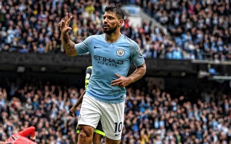 Sergio aguero featuring moon in background wallpaper. Download imagens Sergio Aguero, O Manchester City FC ...