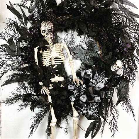 Xl 30in Halloween Wreath Skeleton Wreath Skeleton Halloween Wreath