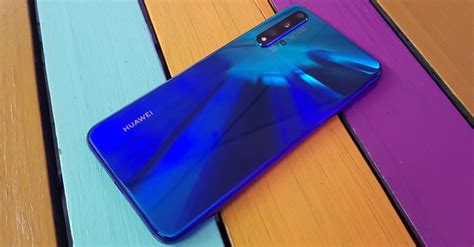 The Huawei Nova 5t Is A Flagship Level Phone With 5 Cameras For Under