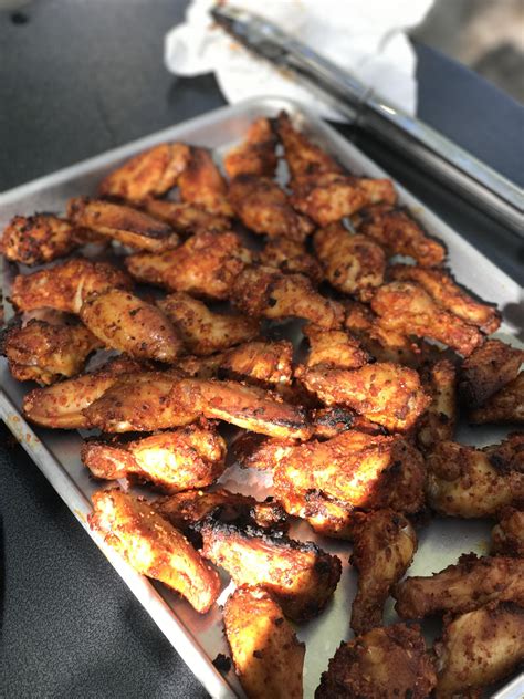 And, making fried chicken wings in an air fryer cuts down on some of the calories that frying them in oil would have added. ventura99: Costco Chicken Wings Garlic Pepper