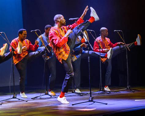 Photos Ladysmith Black Mambazo Front Row Center