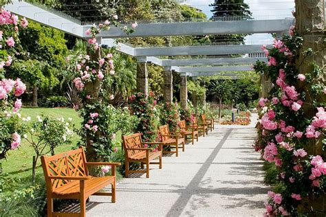 Rose Garden Pavilion Sydney Tucked Away In Sydneys Impressive Royal