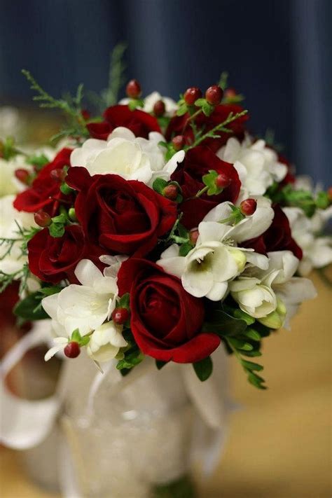 Fantastic Ideas For Red Floral Arrangement 41 Cheap Wedding Flowers