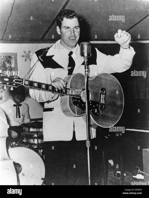 Slim Whitman Hi Res Stock Photography And Images Alamy