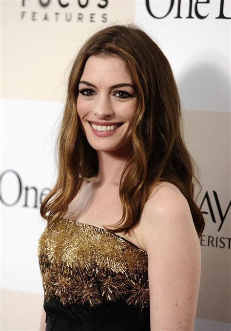 Anne Hathaway Says She Likes Her Les Miserables Haircut