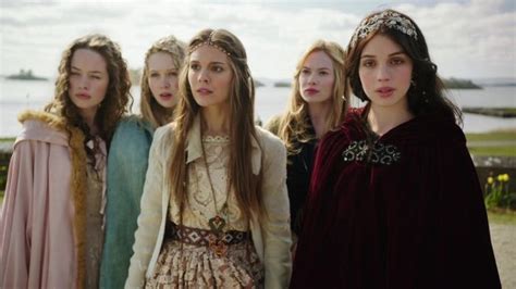 Mary Kenna Lola Aylee And Greer ~ Reign Pilot