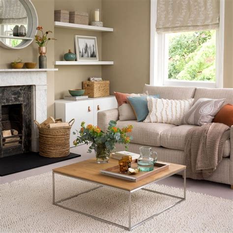 8 Ways To Decorate Your Small Living Room ~