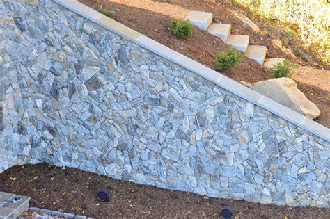 Stone mountain pet lodge is fully open we are offering all our regular services: Doggett Mountain Stone - Hipps Stone