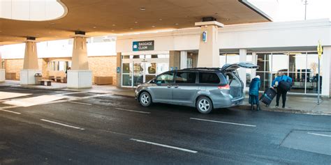 Curbside Pick Up And Drop Off At Rochester International Airport Flyrst