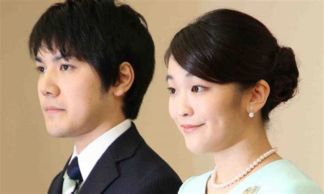Japans Princess Mako Finally Marries Commoner Boyfriend Kei Komuro