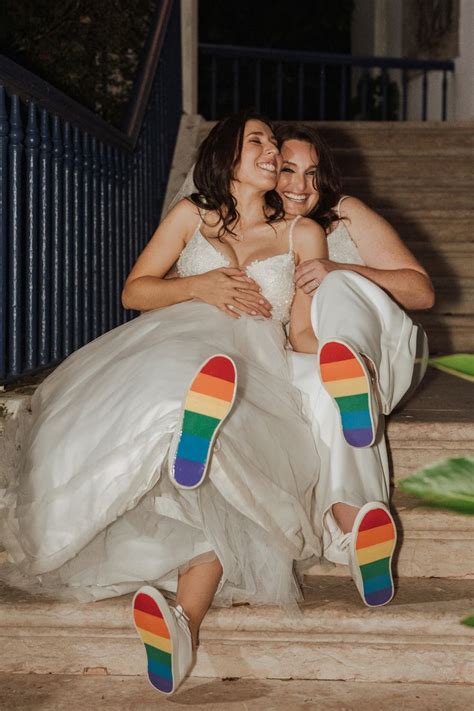 Lgbt Wedding Photo Idea Rainbow │foto Casamento Em 2024 Casamento Homoafetivo Casamento