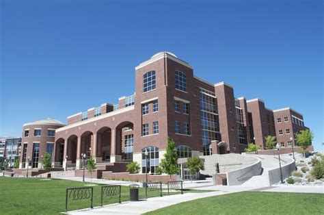 Jak Konkurencyjny Jest University Of Nevada Proces Rekrutacji Reno