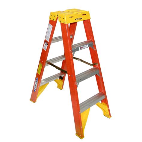 Werner 4 Ft Fiberglass Type 1a 300 Lbs Capacity Twin Step Ladder At