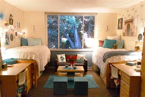 Top 10 Residences At Stonehill College Cool Dorm Rooms College