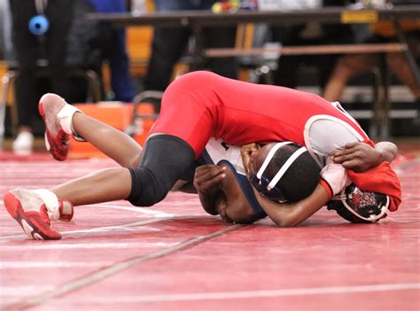 Men Wrestling Women She Puts Him In The Pinned By A Girl Club