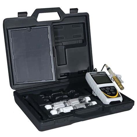 Oakton® Waterproof Con 150 Portable Conductivity Meter Cole Parmer Canada
