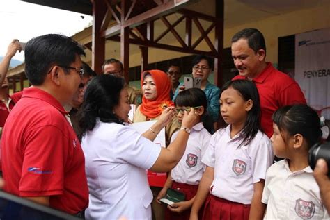 Namun untuk mendapatkan tersebut ada beberapa hal yang mungkin tidak semua pelaku umkm bisa memenuhinya. Banyak Pelajar SD di Banyumas Alami Gangguan Penglihatan ...