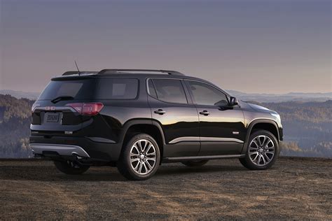 Gmc Acadia Denali Awd 2017 International Price And Overview