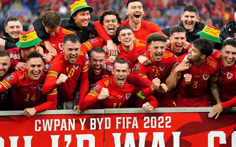 Download Wales National Football Team World Cup Qualifier Wallpaper
