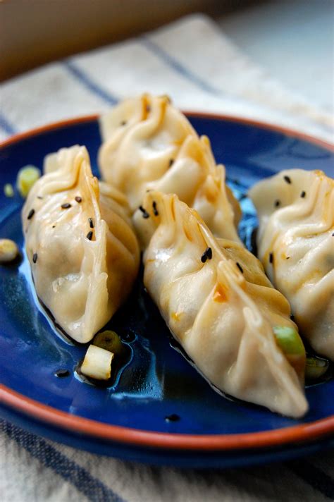Traditional chinese new year food vegetarian. How To: Chinese Vegetable Potstickers