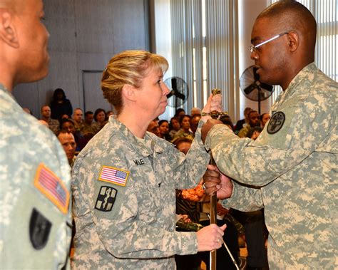 Fort Meade Meddac Welcomes New Command Sergeant Major Article The