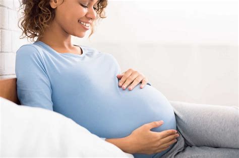 Vaginal Discharge During Pregnancy Whats Safe And What Isnt